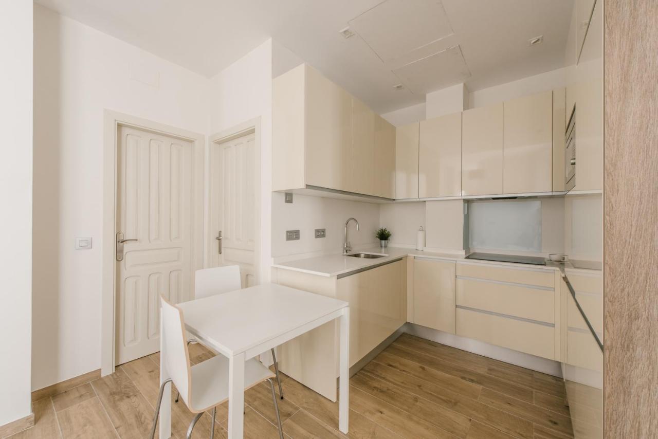 T1, Tirso De Molina, Apartamento Luminoso Y Tranquilo Sevilla Exterior foto
